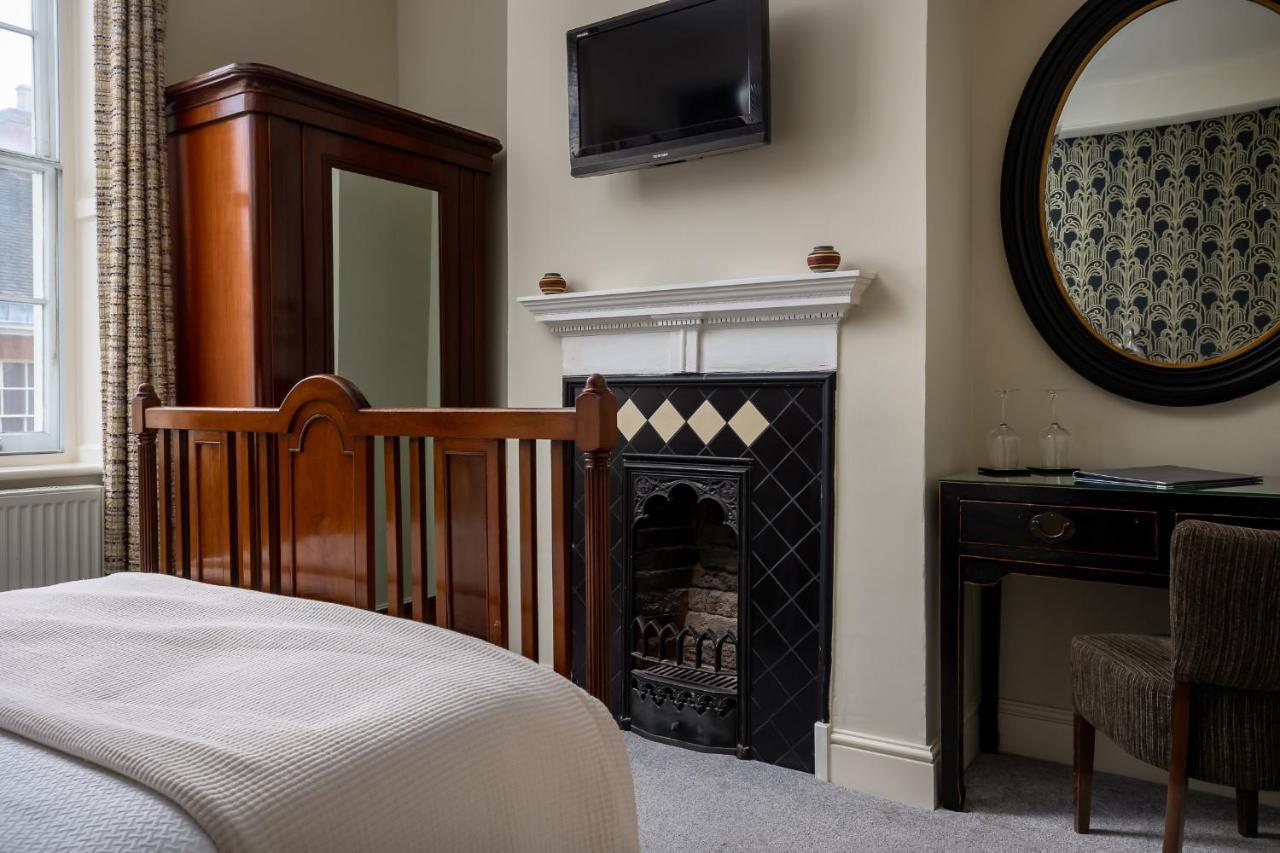 St Johns House Lichfield Bed and Breakfast Exteriör bild