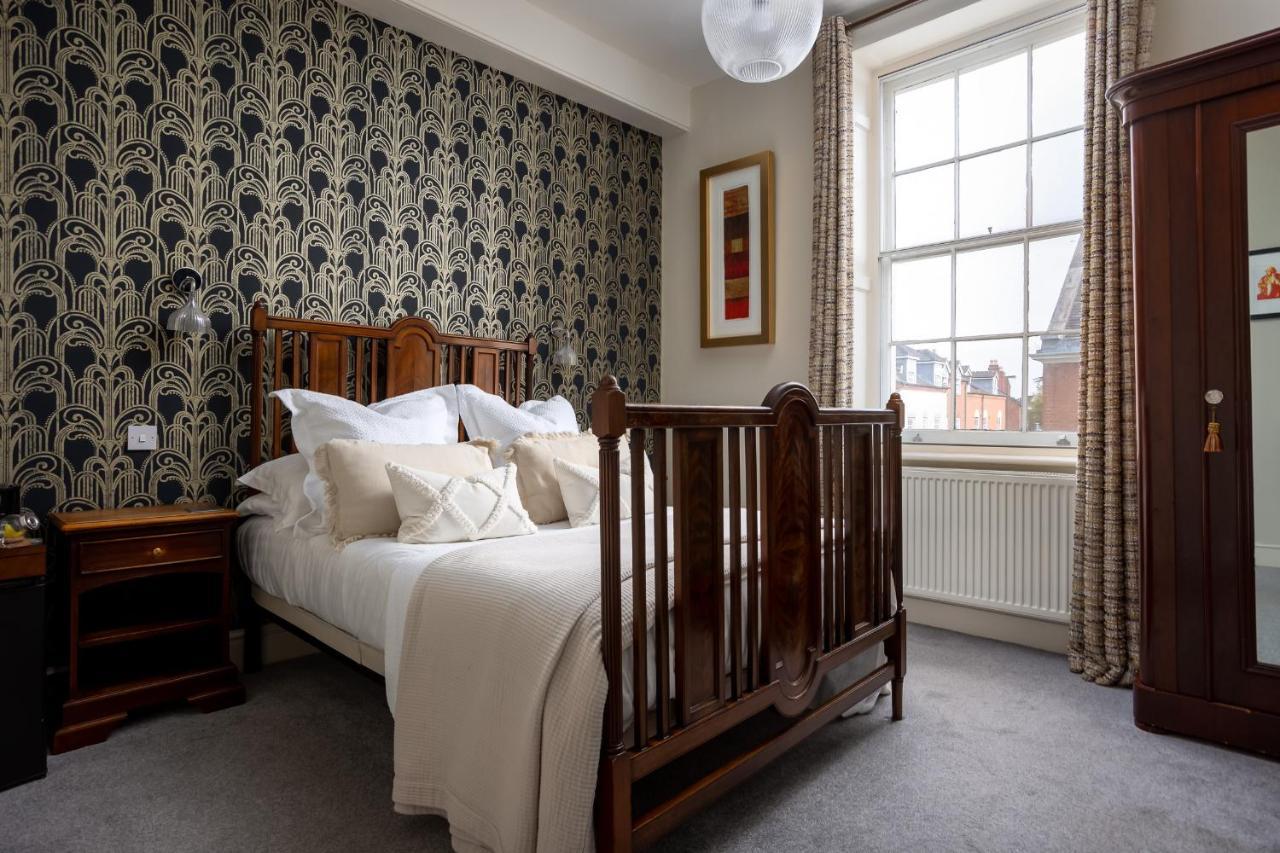 St Johns House Lichfield Bed and Breakfast Exteriör bild